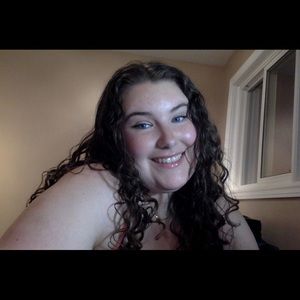 Meet your Posher, Jenna